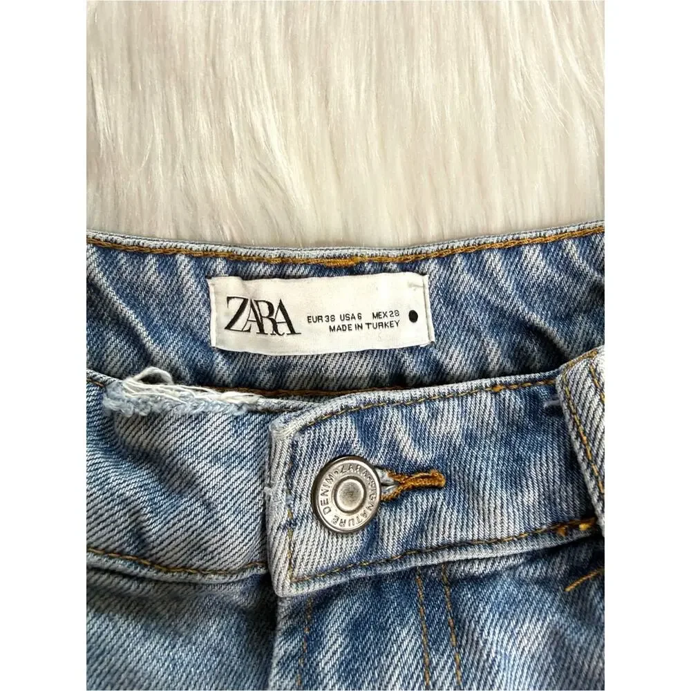 Zara Light Wash Distressed Denim High Waisted Cut Offs